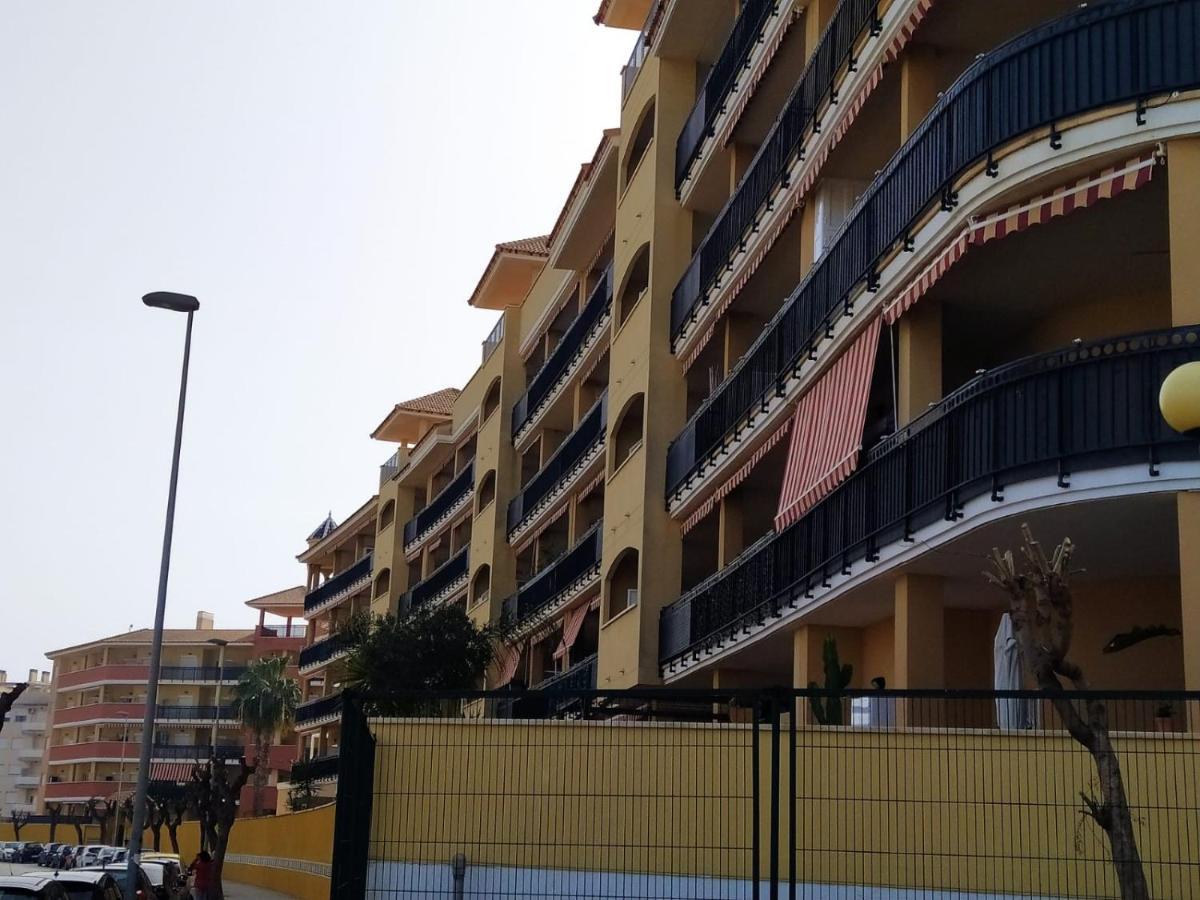 كانيت ذي بيرينغير Apartamento En Playa Canet De Berenguer المظهر الخارجي الصورة